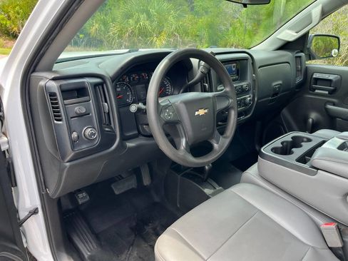 Used 2014 Chevrolet Silverado 1500 W/T AWD/4WD image 10