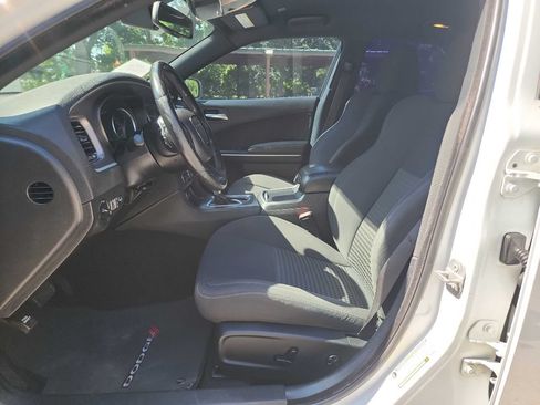 Used 2019 Dodge Charger GT RWD image 17