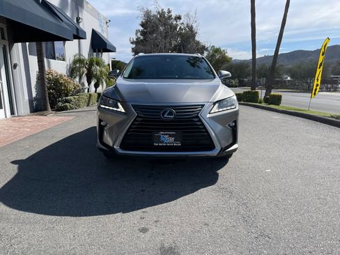 Used 2017 Lexus RX 350 FWD image 2