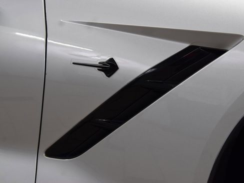 Used 2016 Chevrolet Corvette Stingray Coupe w/ 2LT Preferred Equipment Group image 17