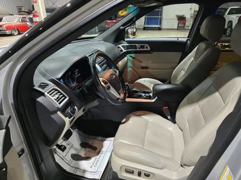 Used 2014 Ford Explorer Limited w/ Equipment Group 301A image 35
