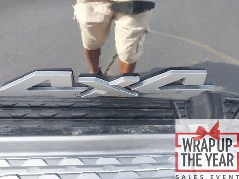 Used 2025 RAM 2500 Tradesman w/ Commercial Features Package image 18