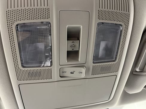 Certified 2023 MAZDA CX-9 Touring Plus image 31