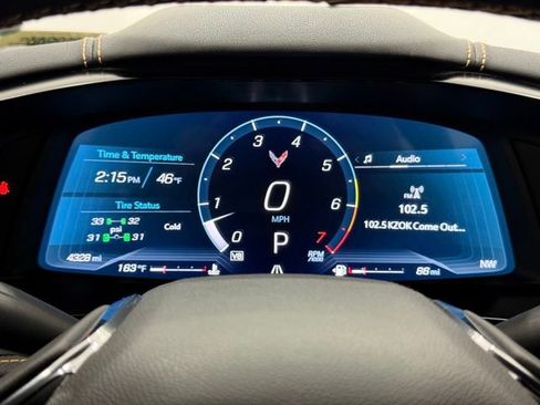 Used 2024 Chevrolet Corvette Stingray Preferred Cpe image 25