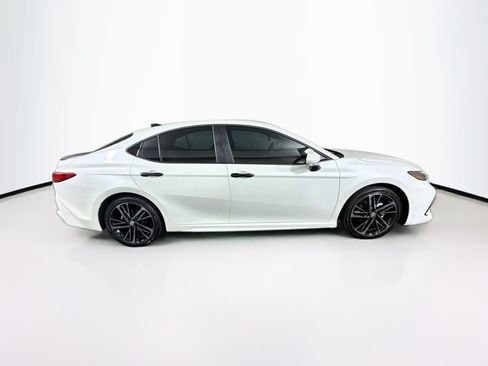 Used 2026 Toyota Camry XSE FWD image 10