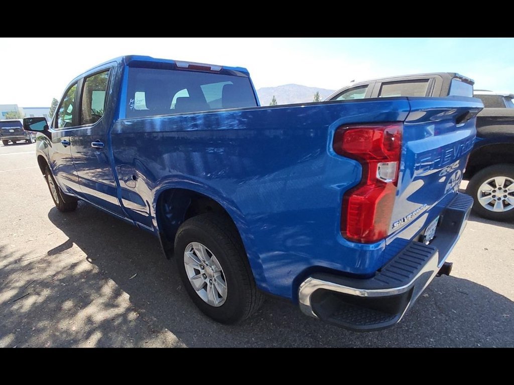 Used 2023 Chevrolet Silverado 1500 LT RWD image 4