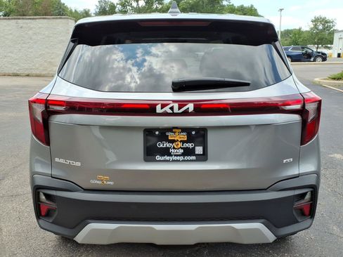 Used 2026 Kia Seltos LX AWD/4WD image 9
