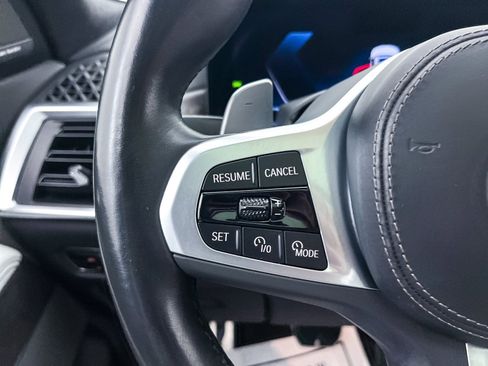 Used 2023 BMW X7 xDrive40i w/ M Sport Package image 43