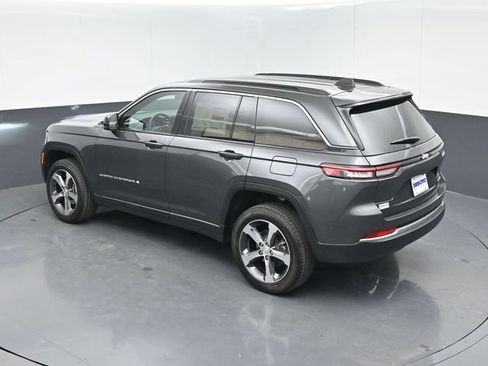 New 2026 Jeep Grand Cherokee Limited RWD image 38
