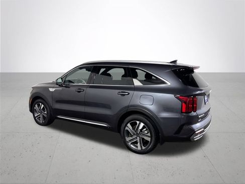 Certified 2023 Kia Sorento SX Prestige AWD/4WD image 8