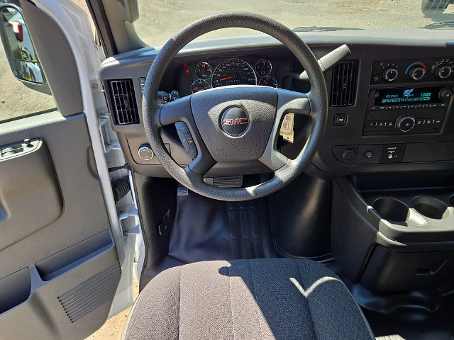 Used 2025 GMC Savana 2500 w/ Driver Convenience Package RWD image 3