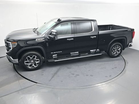New 2026 GMC Sierra 1500 SLT w/ SLT Premium Plus Package image 30