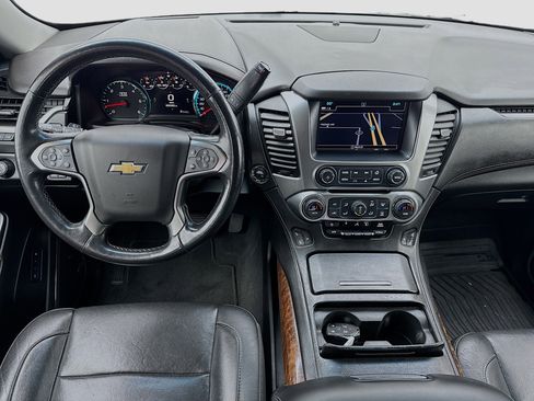 Used 2019 Chevrolet Tahoe Premier w/ RST 6.2L Performance Edition AWD/4WD image 15