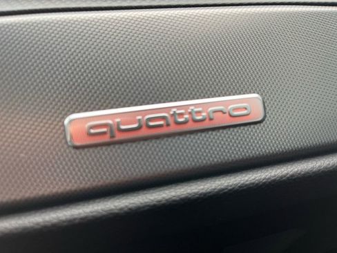 Used 2022 Audi Q3 2.0T Premium Plus image 38