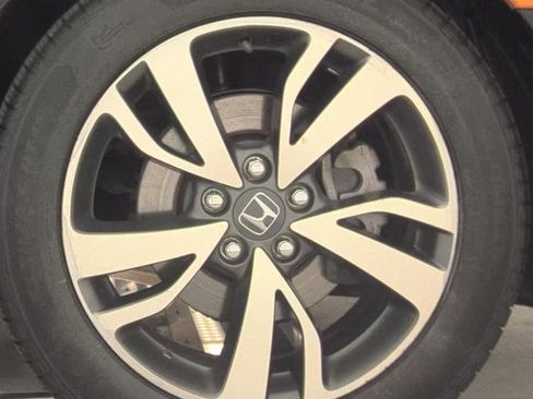 Used 2023 Honda Odyssey Touring image 16