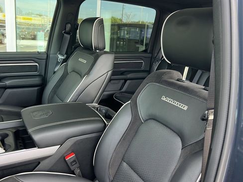 Used 2026 RAM 1500 Laramie AWD/4WD image 32
