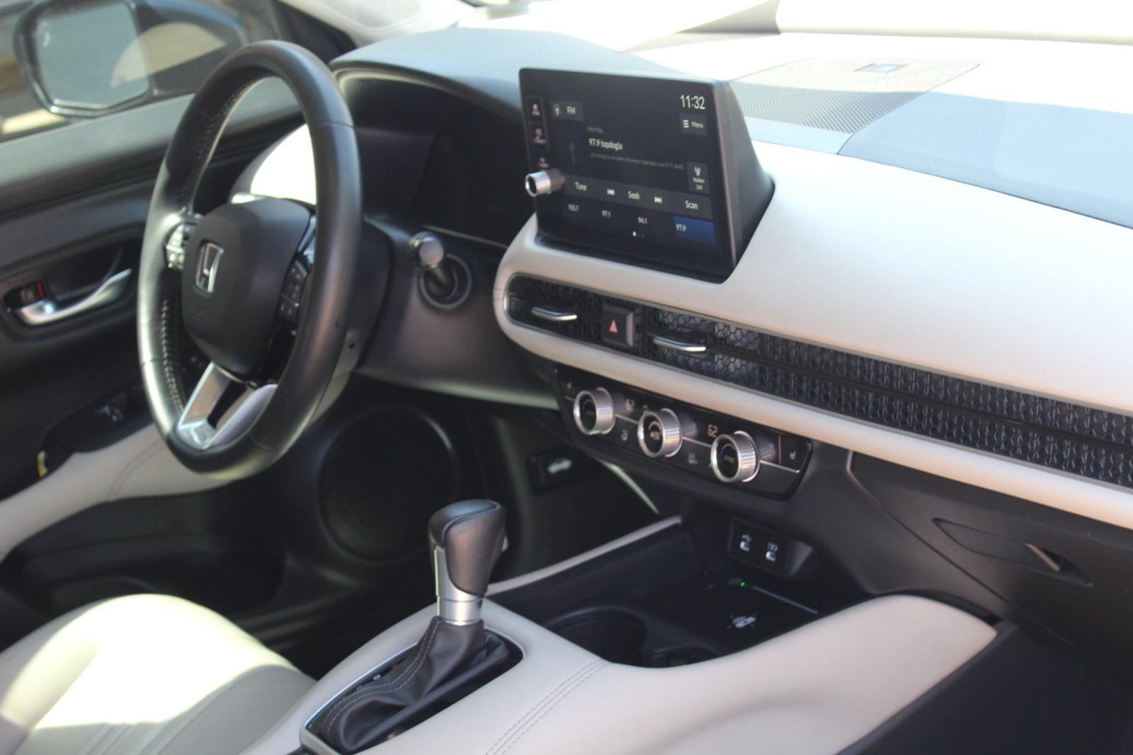 Used 2026 Honda HR-V EX-L image 20