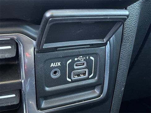 Used 2022 Jeep Wrangler Unlimited Sahara w/ Safety Group image 20