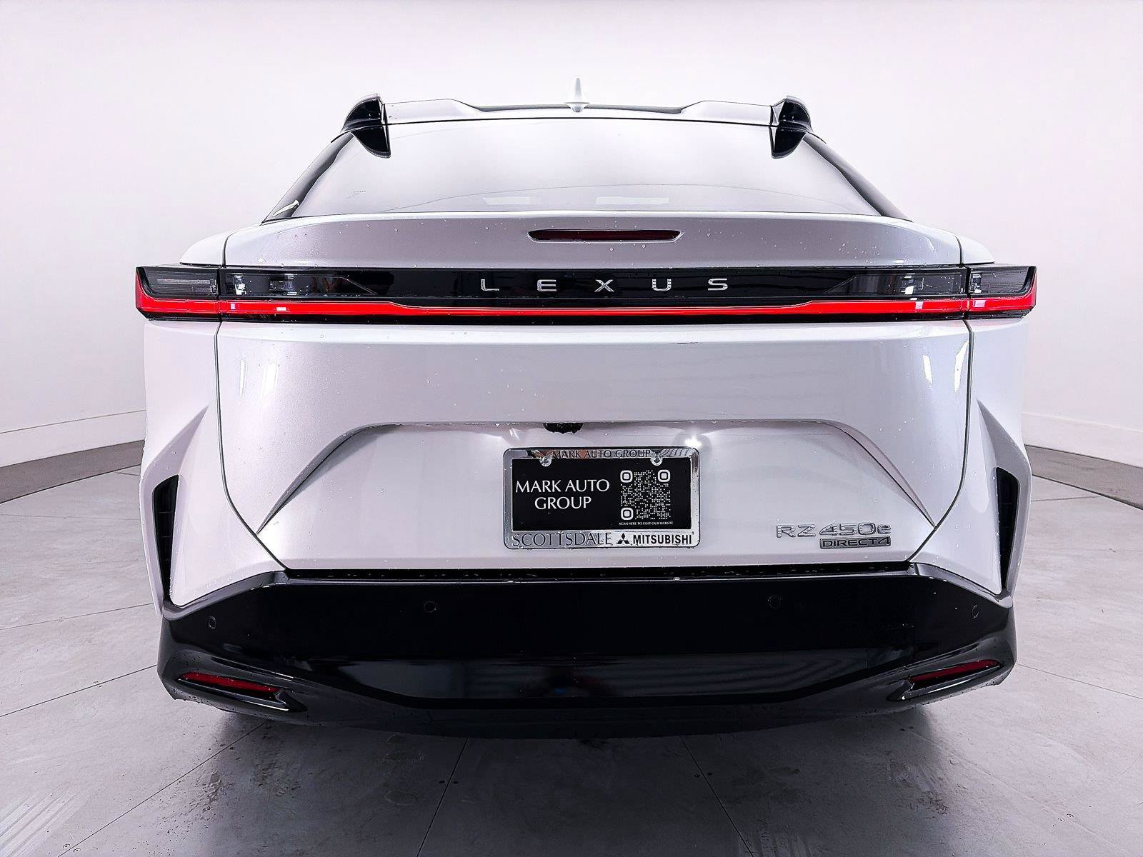 Used 2023 Lexus RZ 450e Premium w/ Technology Package AWD/4WD image 16