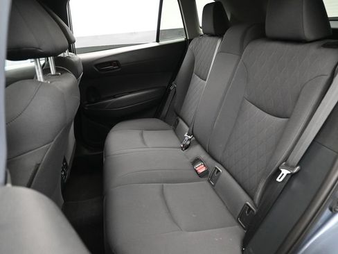 Used 2023 Toyota Corolla Cross LE AWD/4WD image 30
