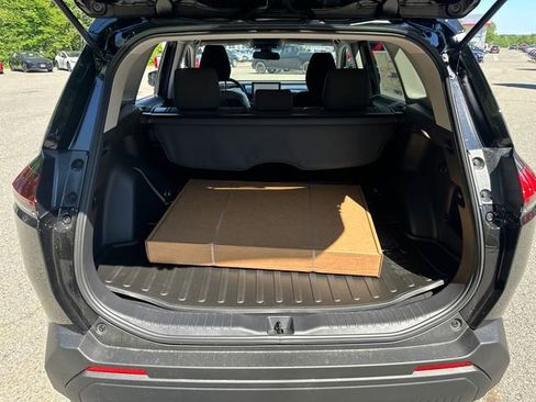 New 2026 Toyota RAV4 LE AWD/4WD image 9