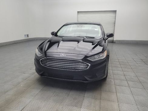 Used 2020 Ford Fusion SE FWD image 15