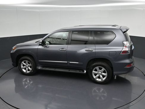 Used 2019 Lexus GX 460 w/ Navigation Package AWD/4WD image 25