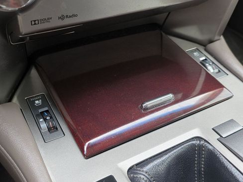 Used 2018 Lexus GX 460 Premium image 23