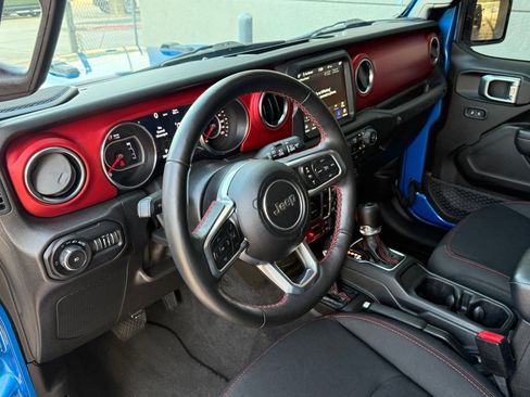 Used 2021 Jeep Wrangler Unlimited Rubicon image 28