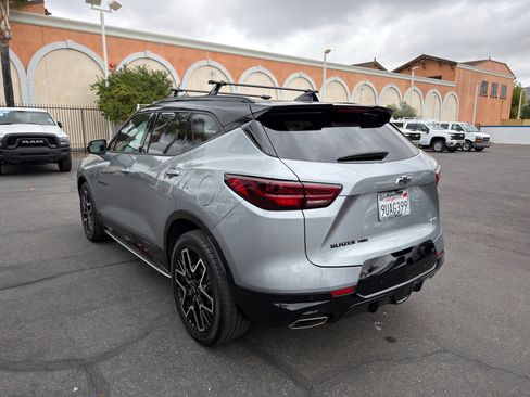 Used 2025 Chevrolet Blazer RS w/ LPO, 'HIT The Road' Package AWD/4WD image 6