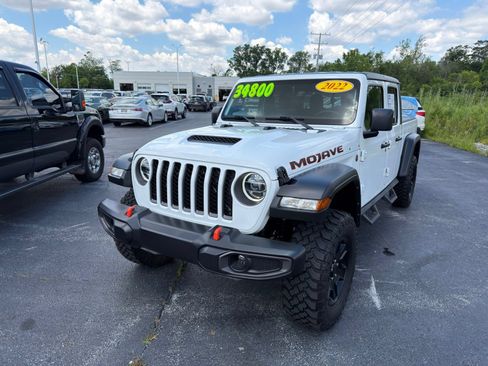 Used 2022 Jeep Gladiator Mojave w/ Cold Weather Group AWD/4WD image 2