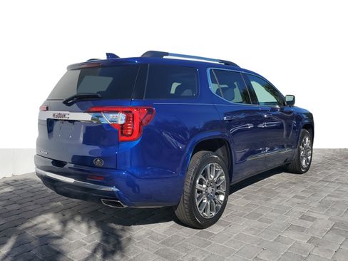 Used 2023 GMC Acadia Denali w/ Denali Ultimate Package image 5