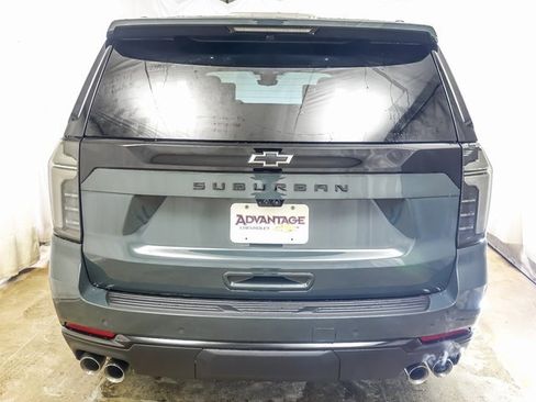 New 2026 Chevrolet Suburban Z71 w/ Z71 Off-Road Package image 6