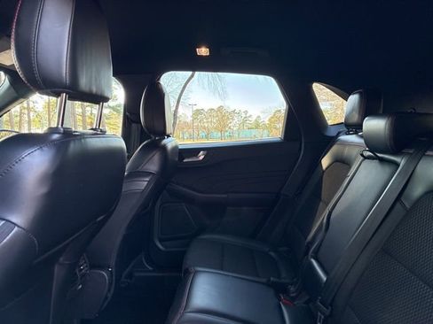 Used 2025 Ford Escape ST-Line image 22