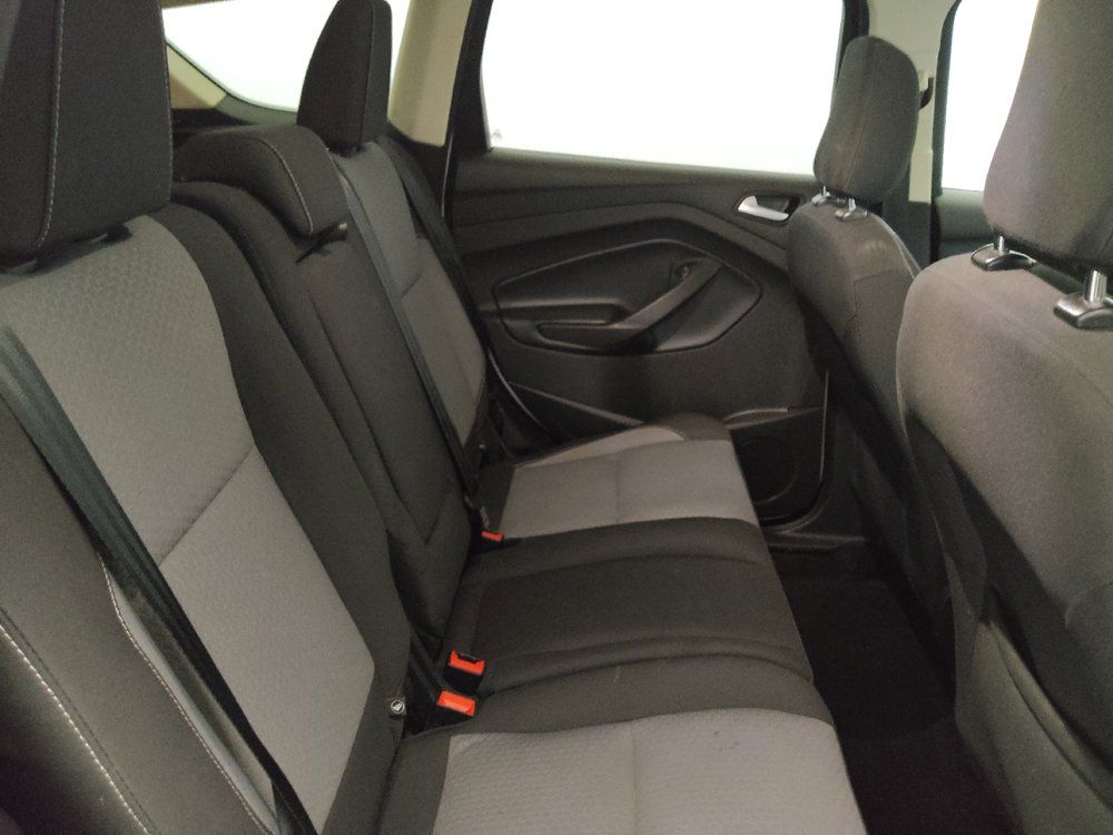 Used 2018 Ford Escape SE w/ Ford Safe & Smart Package AWD/4WD image 19