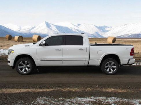 Used 2021 RAM 1500 Limited image 3