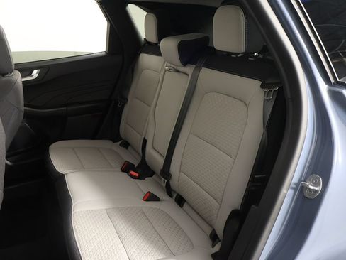 Used 2023 Ford Escape Active w/ Tech Pack #2 FWD image 33