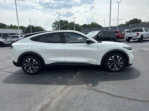 Used 2025 Ford Mustang Mach-E Select AWD/4WD image 6