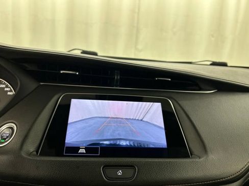 Used 2023 Cadillac XT4 Sport AWD/4WD image 17
