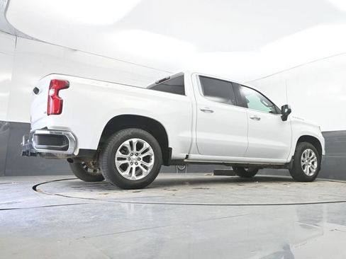 Used 2023 Chevrolet Silverado 1500 LTZ AWD/4WD image 31