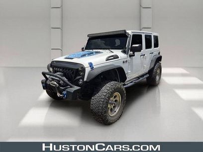 Used 2015 Jeep Wrangler Unlimited Rubicon w/ Connectivity Group