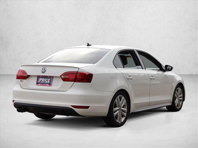 Used 2012 Volkswagen Jetta GLI FWD image 5