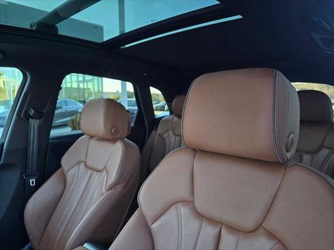 Certified 2025 Audi Q5 2.0T Premium Plus w/ Premium Plus Package image 23