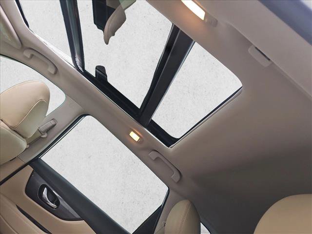 Used 2020 Nissan Rogue SV w/ Sun & Sound Touring Package AWD/4WD image 20