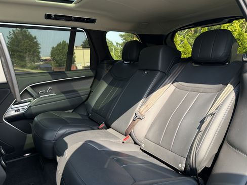 Used 2023 Land Rover Range Rover Long Wheelbase First Edition AWD/4WD image 9