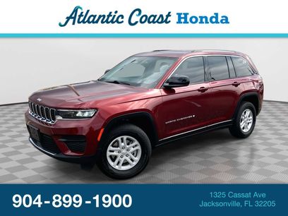 Used 2023 Jeep Grand Cherokee Laredo
