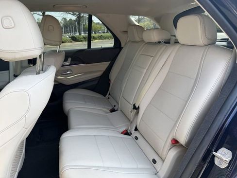 Used 2020 Mercedes-Benz GLE 350 4MATIC w/ 3rd Row Seat Package image 31
