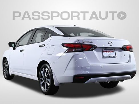 Certified 2024 Nissan Versa S w/ S Plus Package FWD image 5