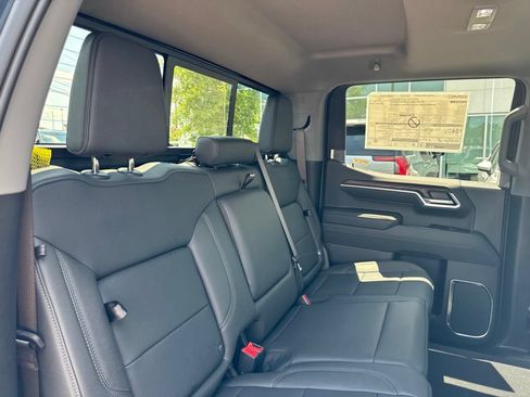 New 2026 GMC Sierra 1500 SLT w/ SLT Premium Package AWD/4WD image 27