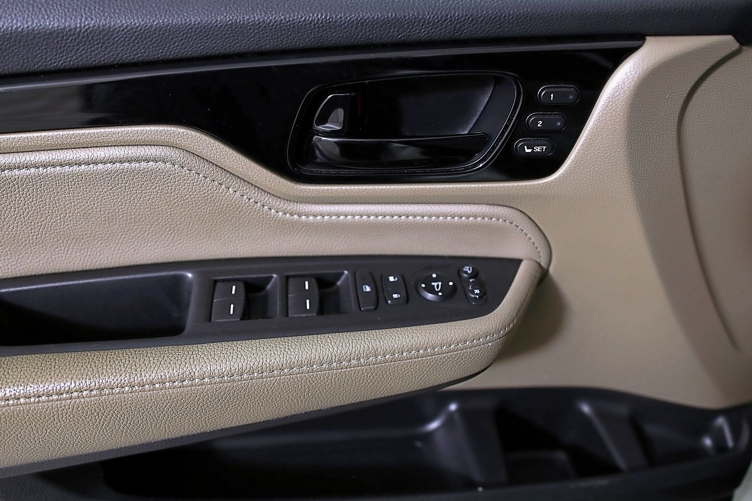 Used 2019 Honda Odyssey Elite image 18